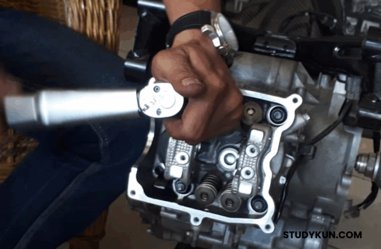Langkah Demi Langkah Memperbaiki Kepala Silinder Motor Rusak